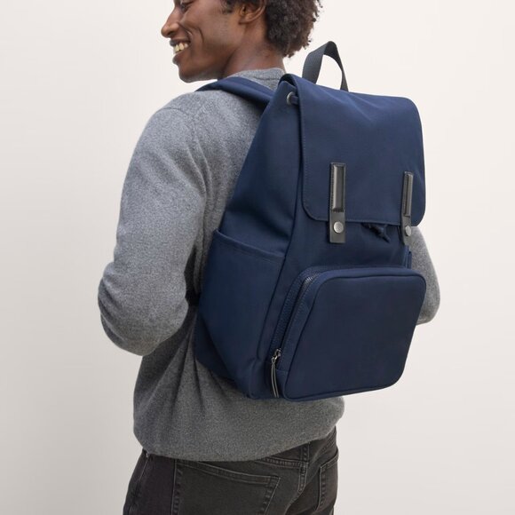 Everlane The Canvas Backpack in Navy - Picture 9 of 9